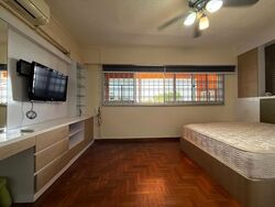 Blk 558 Jurong West Street 42 (Jurong West), HDB Executive #544961851